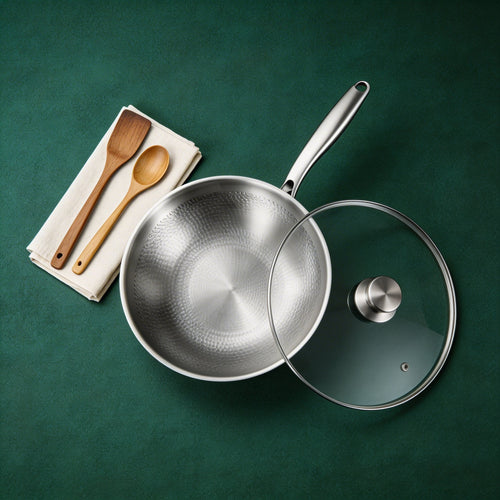 Handgehämmerter Titan-Wok 12 Zoll
