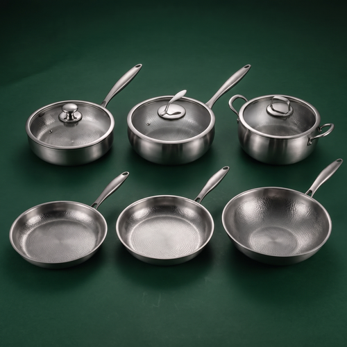 Handgehämmertes Titan-Komplett-Küchenset mit 3 Deckeln (10, 11 & 12 Zoll)