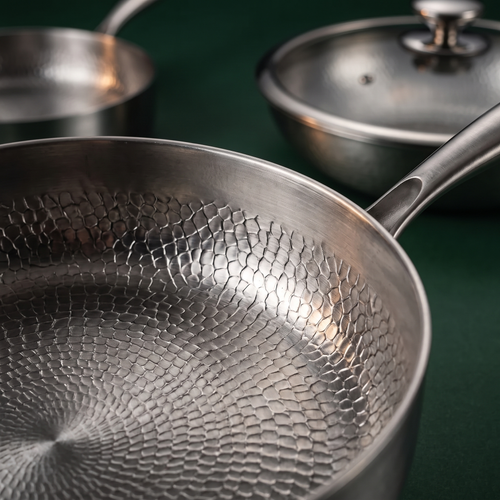 Handgehämmertes Titan-Bratset mit 1 Deckel (8, 8 & 10 Zoll)