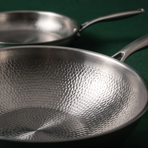 Handgehämmerter Titan-Wok & Bratpfanne (10 Zoll) mit Utensilien