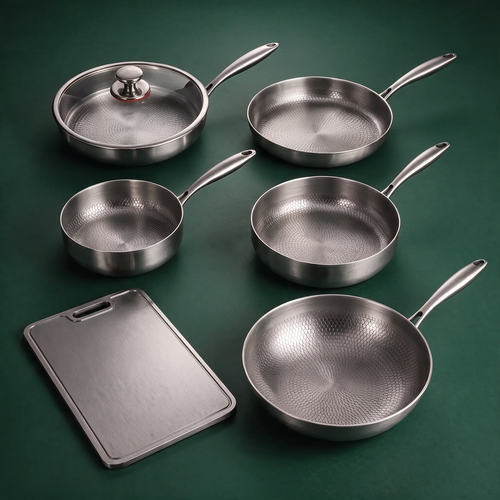 Handgehämmertes Titan-Multipfannen-Kochset mit Schneidebrett (5 Pfannen, 8–10 Zoll)